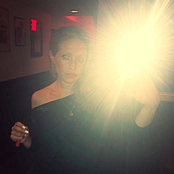 Meet your Posher, Elena - Picture 1 of 1